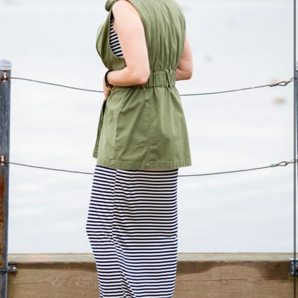 Cabi cargo vest Explorer style zipup vest size small green - Picture 7 of 12